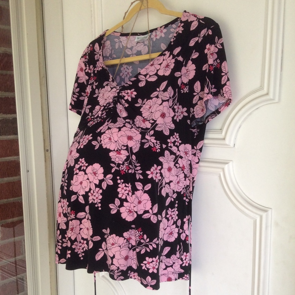 Motherhood Maternity top Size M